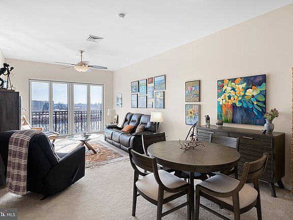 5th image of 530 Harlan Blvd Unit 409