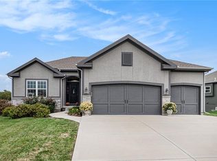 1216 NE 123rd St, Kansas City, MO 64165