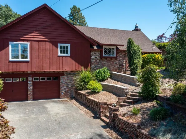 849 Mcfarlane Avenue, Sebastopol, CA 95472