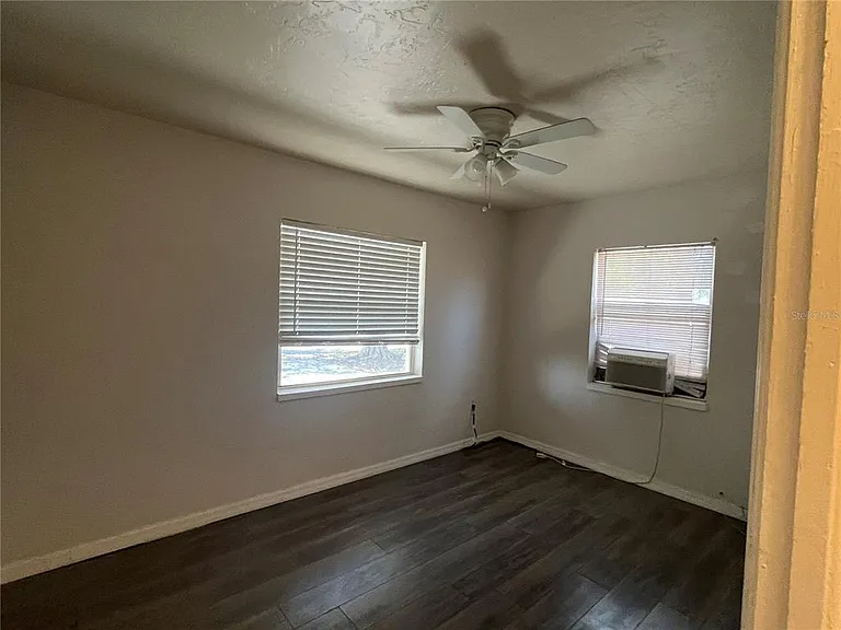 10825 Navajo Dr — Photo 12