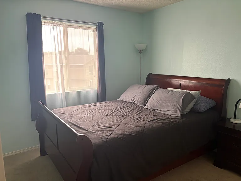 1711 S Canoe Creek Dr — Photo 2