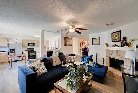 4260 Meadowknoll Dr — Photo 4