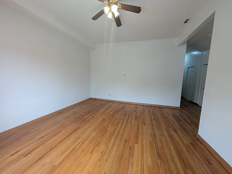 3212 W Warren Blvd #1 — Photo 16