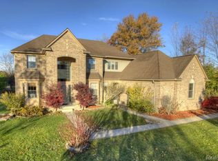 298 Armitage Dr, Canton, MI 48188