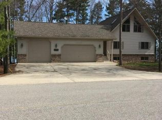 6012 Beach Rd, Rogers City, MI 49779