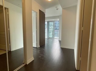 28 Widmer St #3425, Toronto, ON M5V 0T2
