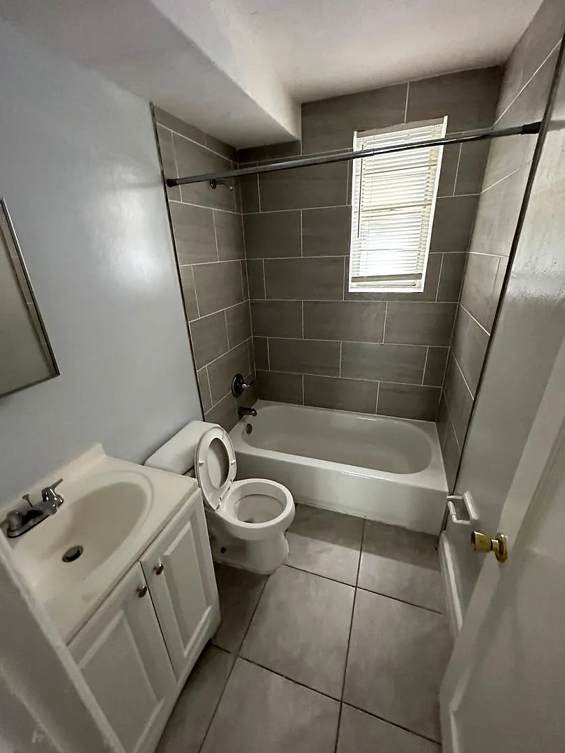 1364 Harrison St. — Photo 4