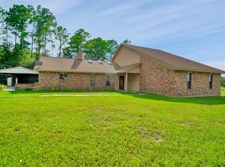6 Trail Ridge Rd, Street, TX 77320