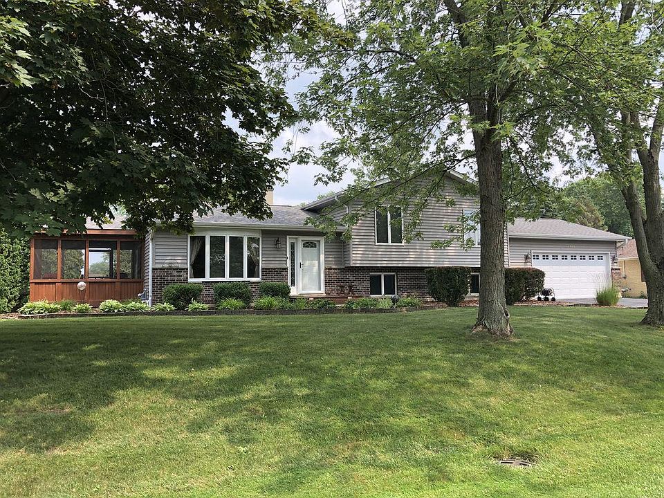 1st image of 23881 W Lake Vista Ave