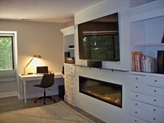 3rd image of 15 Thayer Pond Dr Unit 8