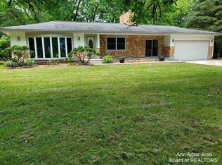 3242 Golfside Rd, Ypsilanti, MI 48197