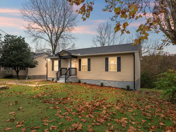 2718 Old Matthews Rd, Nashville, TN 37207