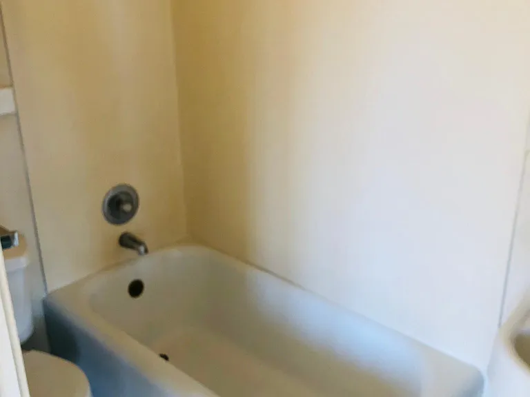 633 12th Ave E #25 — Photo 7