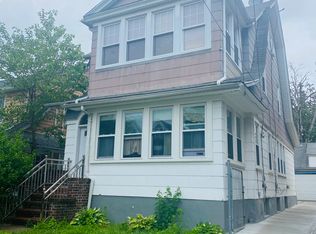 8429 122nd St, Kew Gardens, NY 11415
