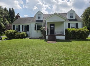 9021 Old Dominion Dr, Mc Lean, VA 22102