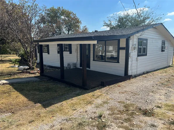 402 E Davis Ave, Alvarado, TX 76009