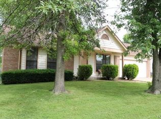 1314 Cambrook Ct, Saint Charles, MO 63304