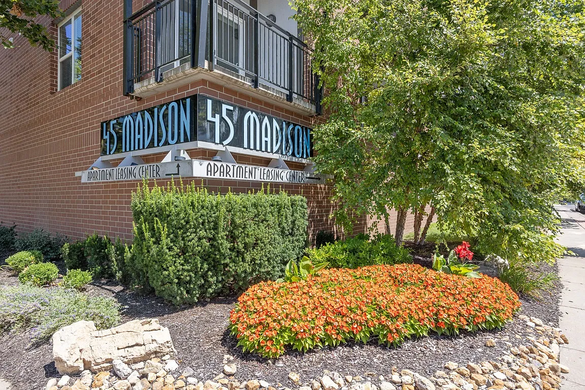45 Madison Apartments — Photo 1