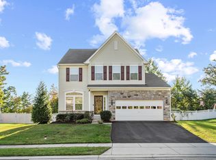 5650 Country Farm Rd, White Marsh, MD 21162