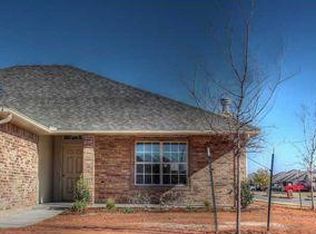 721 McConnell Dr, Yukon, OK 73099