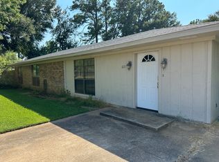 613 E 7th St, Natchitoches, LA 71457