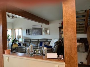 57 Newport Cir APT A, Colorado Springs, CO 80906