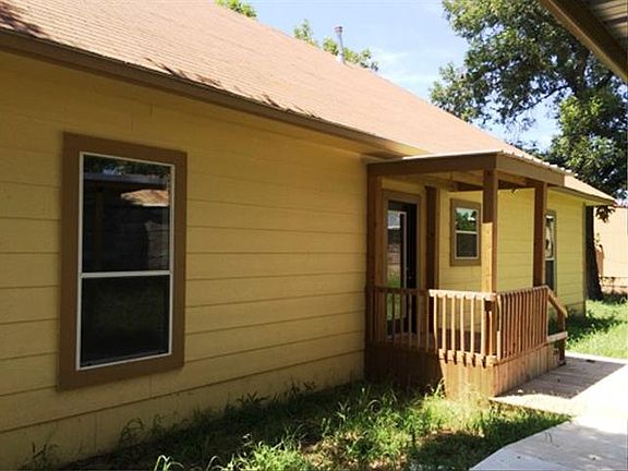 2nd image of 233 W Gonzales Ave