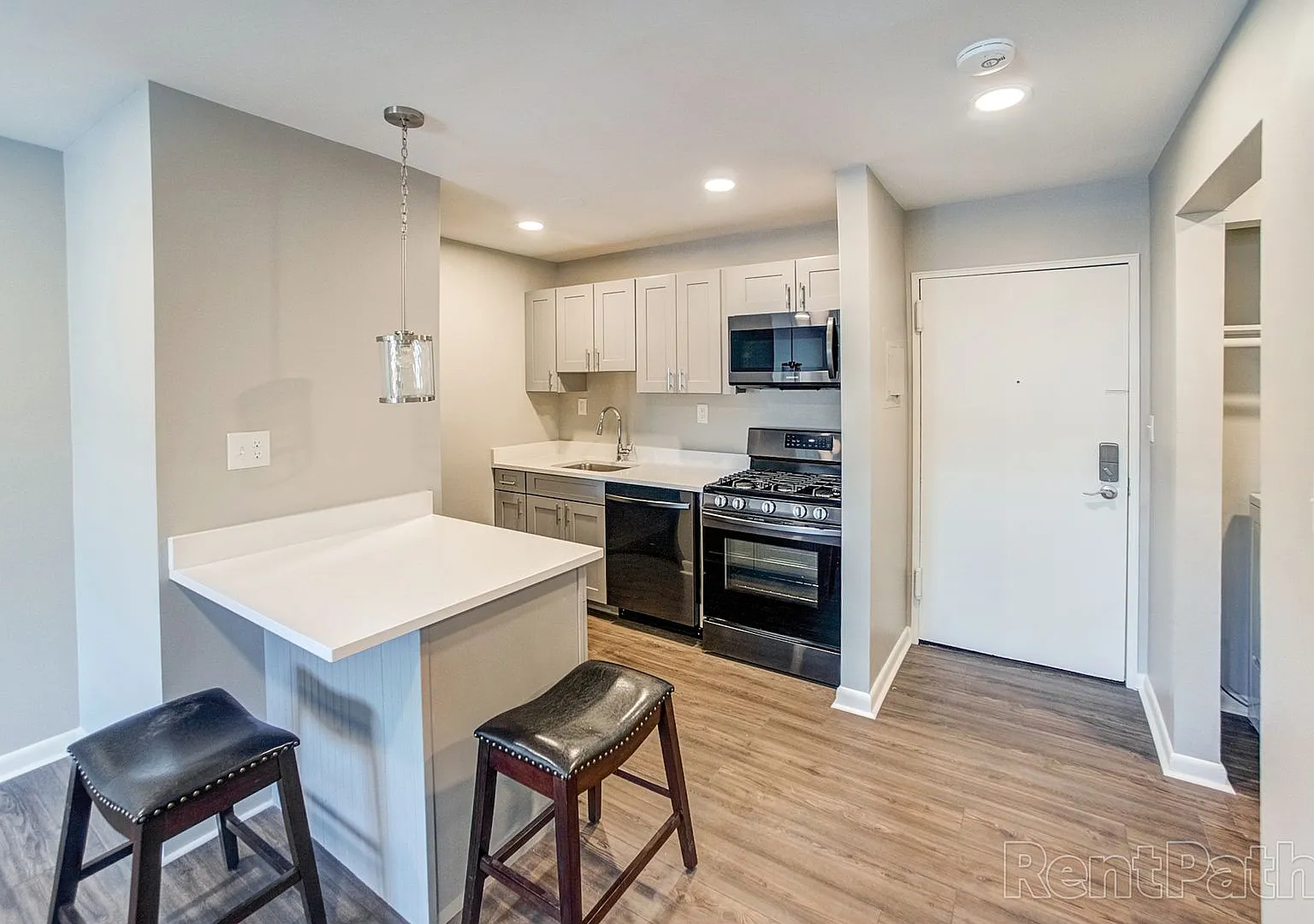 RockRidge Place — Photo 3