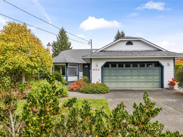 823 Yambury Rd, Qualicum Beach, BC V9K 2K8