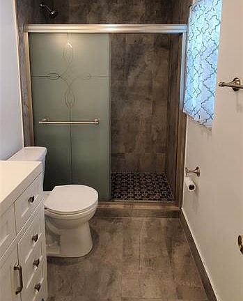 2nd image of 10571 NW 45th St