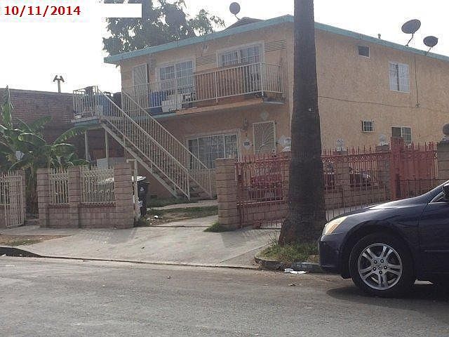 1st image of 808 W 50th St