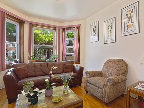 1st Floor Living Room