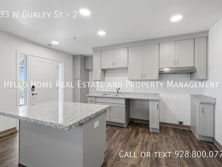 533 W Gurley St #2 — Photo 7