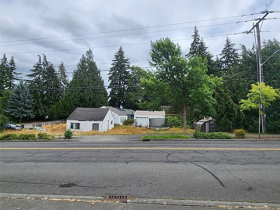 4th image of 257 SW 131st Street