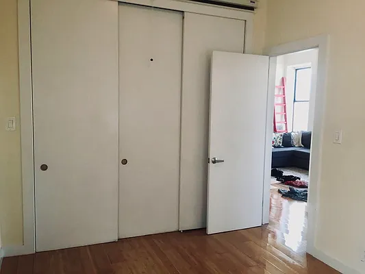 Rented by Living New York | media 7