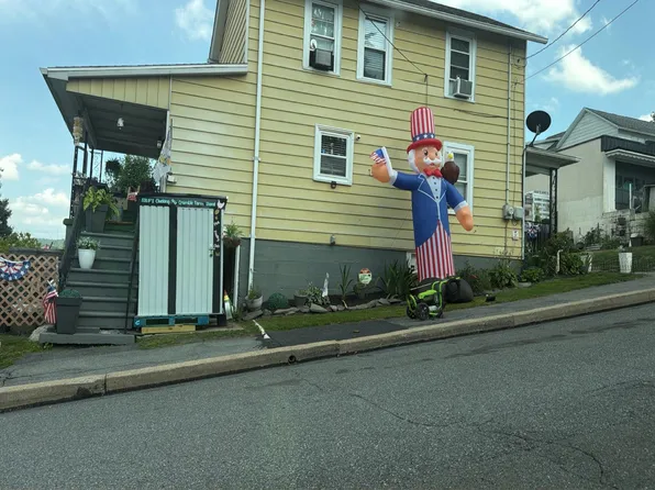 315 Grant St, Dupont, PA 18641