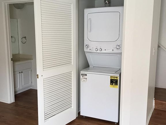 Washer/Dryer and half Bath