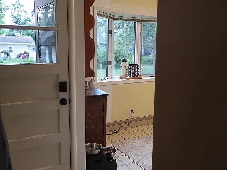 823 SW 5th Ave — Photo 6