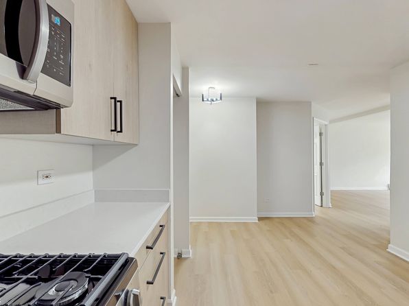 375 W Winchester Rd APT 305
