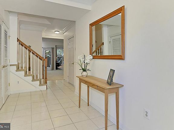 3rd image of 5247 Tancreti Ln