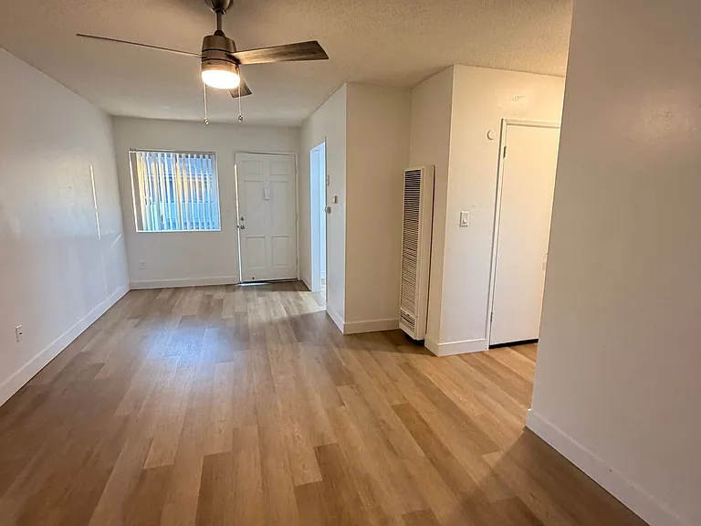 310 S Anza St — Photo 17