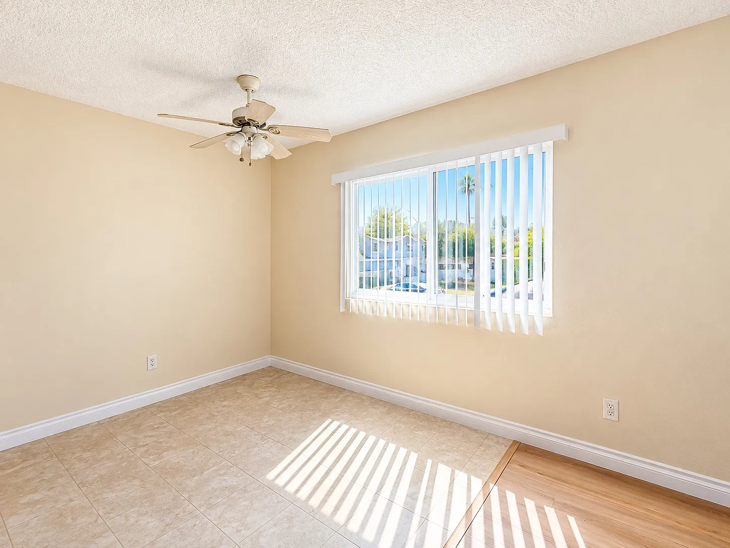 2 bed, 1.5 bath, 1400 sqft, $3,495 — Photo 4