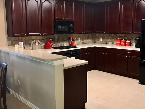 2nd image of 1565 Buckthorne Dr