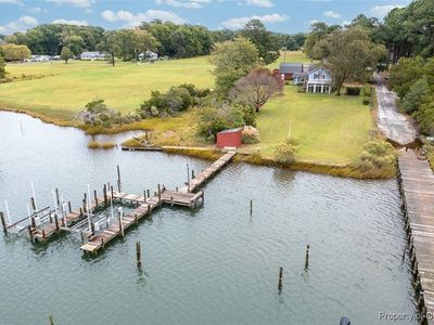 60 Edwards Landing Rd, Gwynn, VA, 23066