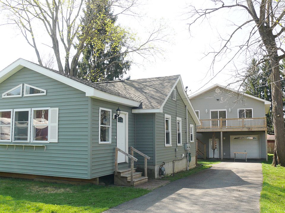 2nd image of 3045 Route 430