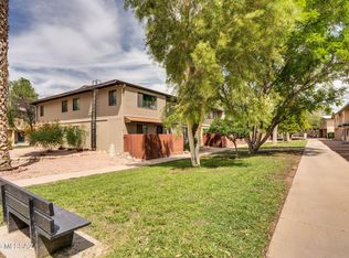 1378 S Avenida Polar APT L10, Tucson, AZ 85710