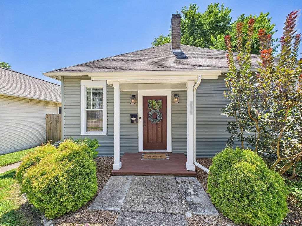 Real estate listing image
