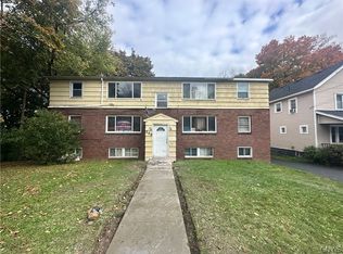 249 Valley Dr, Syracuse, NY 13207