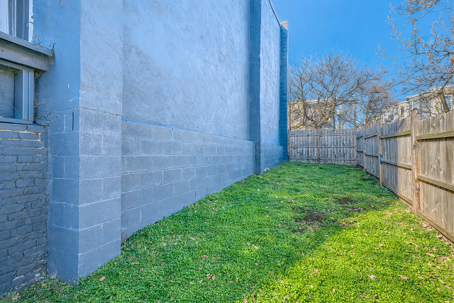 4 bed, 1900 sqft, $2,100 — Photo 3