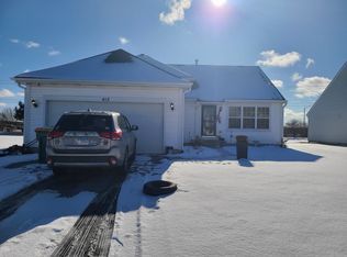 412 Stockton Dr, Joliet, IL 60436